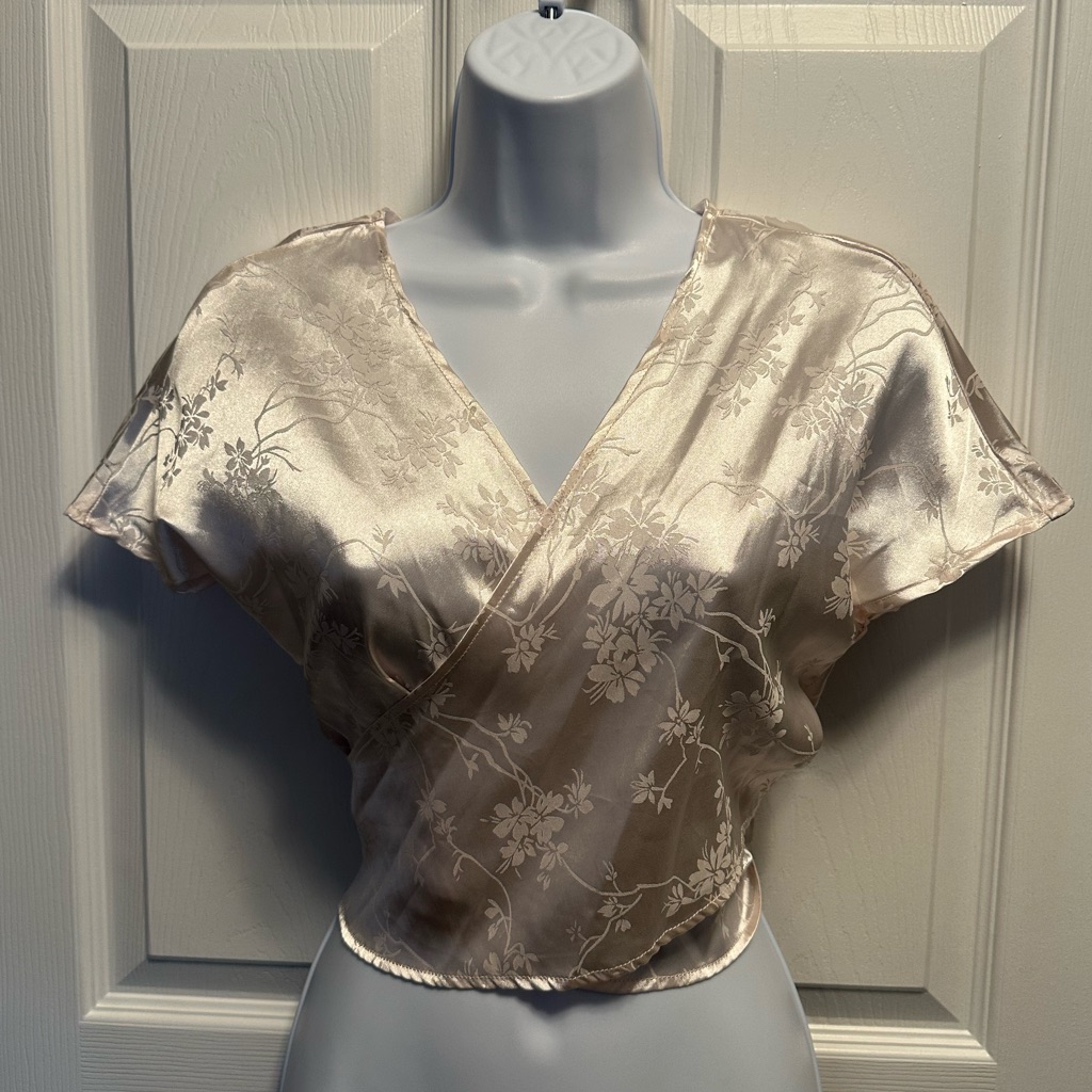 Womens Shein Ivory Floral Crop Top Size Small
